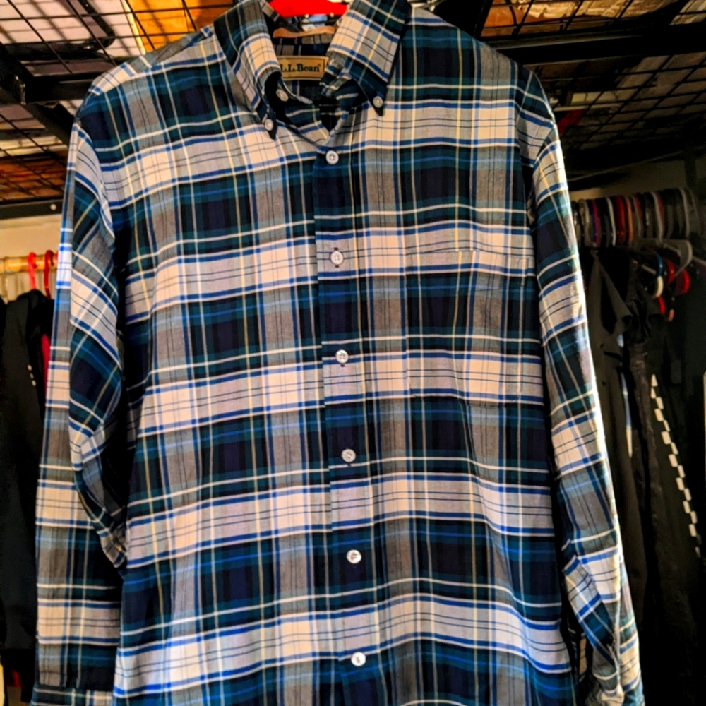 L. L. Bean Black/Blue Plaid Long Sleeve Button Down Shirt